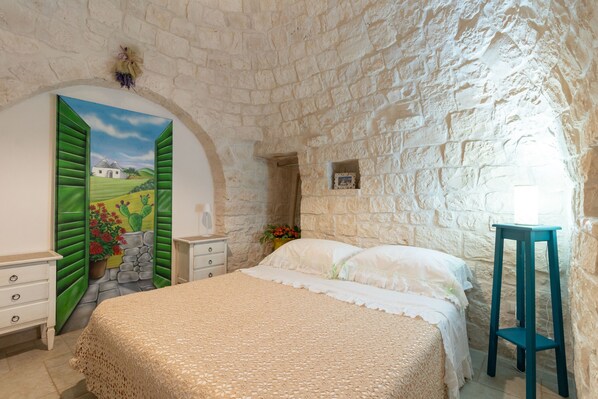 1 غرفة نوم ومكواة/لوح كي وواي فاي مجانًا وملاءات أسرّة