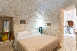 1 غرفة نوم ومكواة/لوح كي وواي فاي مجانًا وملاءات أسرّة