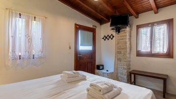 1 chambre, Wi-Fi gratuit, draps fournis