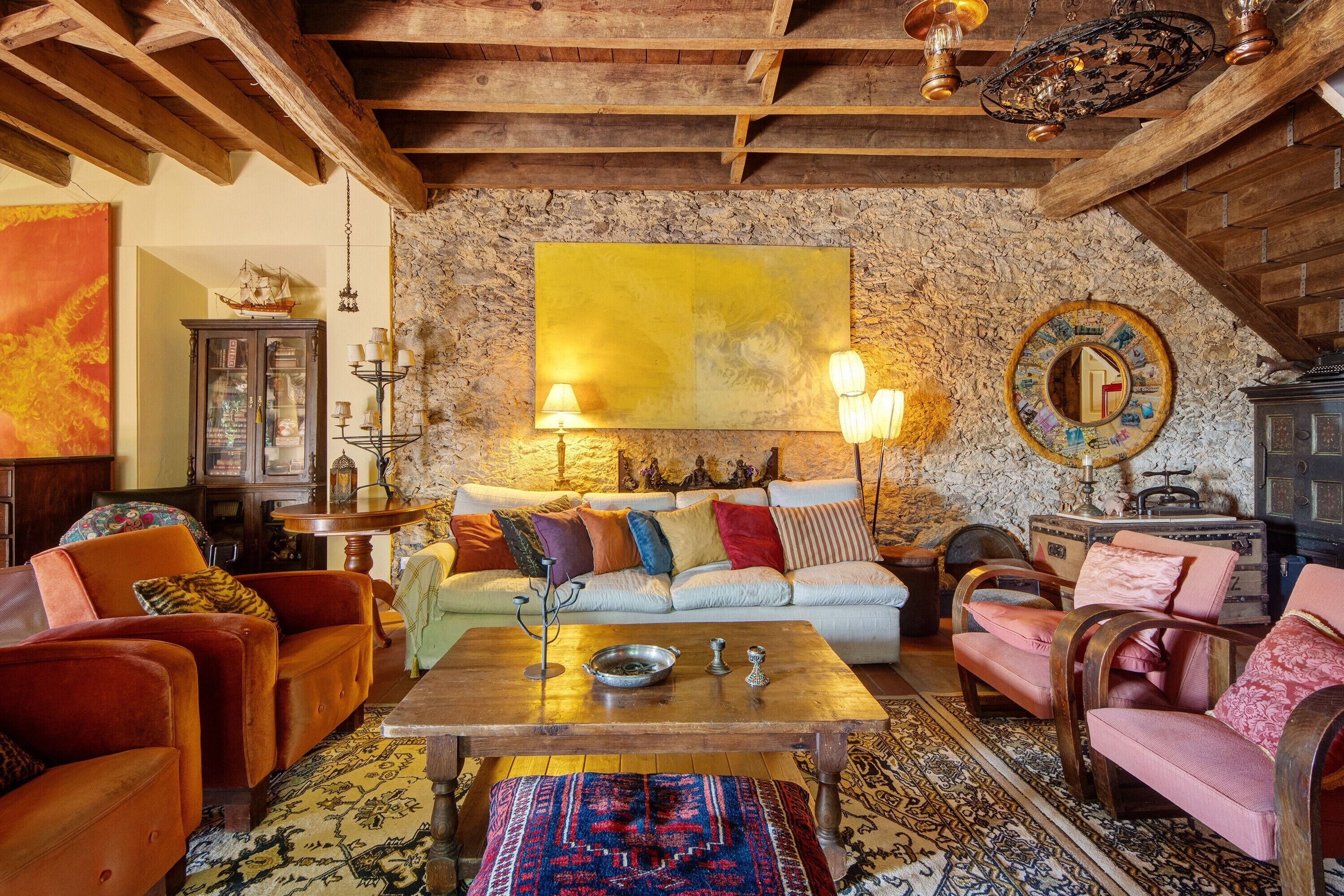 Télévision, cheminée