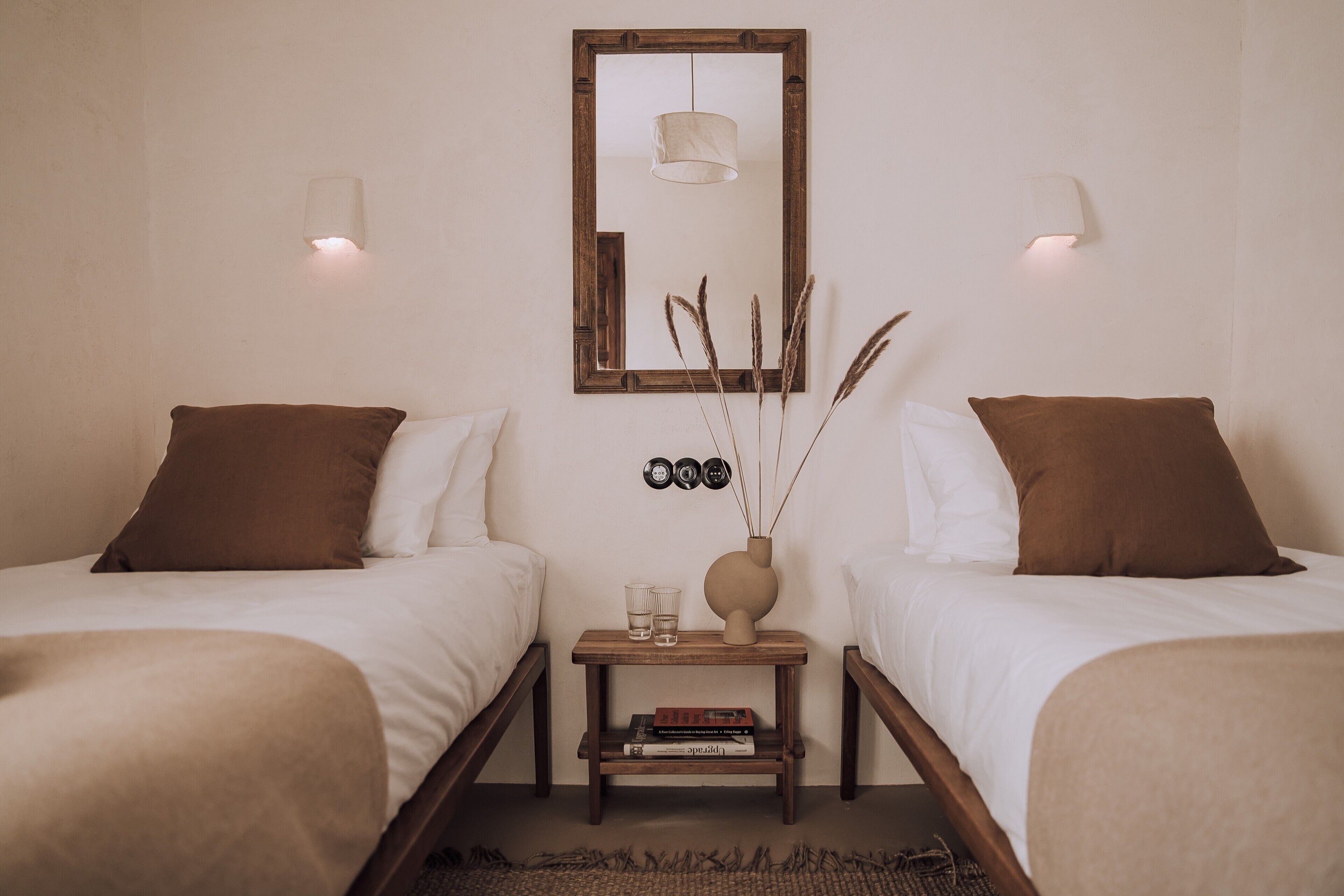 5 多间卧室、免费 WiFi、床单