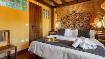 2 bedrooms, WiFi (free), bed sheets