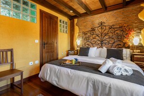 2 habitaciones, wifi gratis y ropa de cama