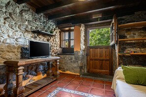 2 habitaciones, wifi gratis y ropa de cama
