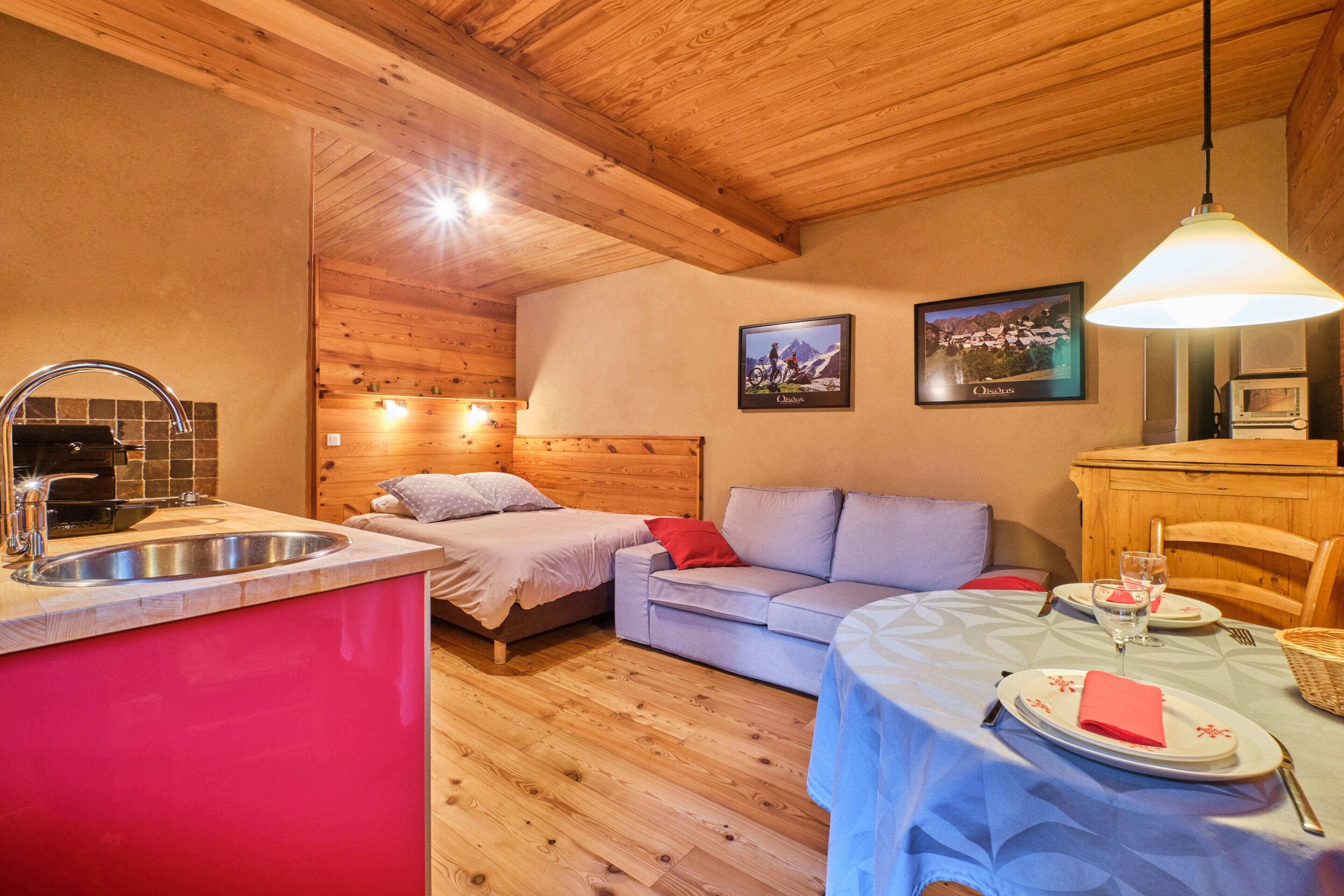 Alpe Dhuez  Appart 8 Pers Dans Chalet Spa****, Pied Des Pistes - Le Bourg-d'Oisans
