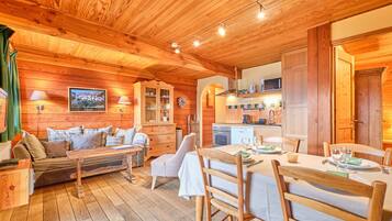 TV, DVD player, stereo