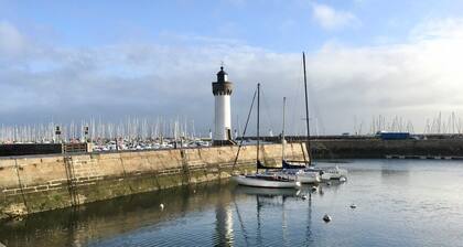 Holiday Home 'Ty Eole Maison Tout Confort 10p' with Private Terrace, Private Garden and Wi-Fi