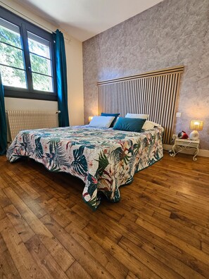 6 多间卧室、熨斗/熨衣板、免费 WiFi