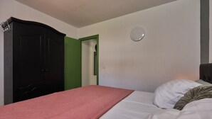 1 chambre, Wi-Fi gratuit, draps fournis