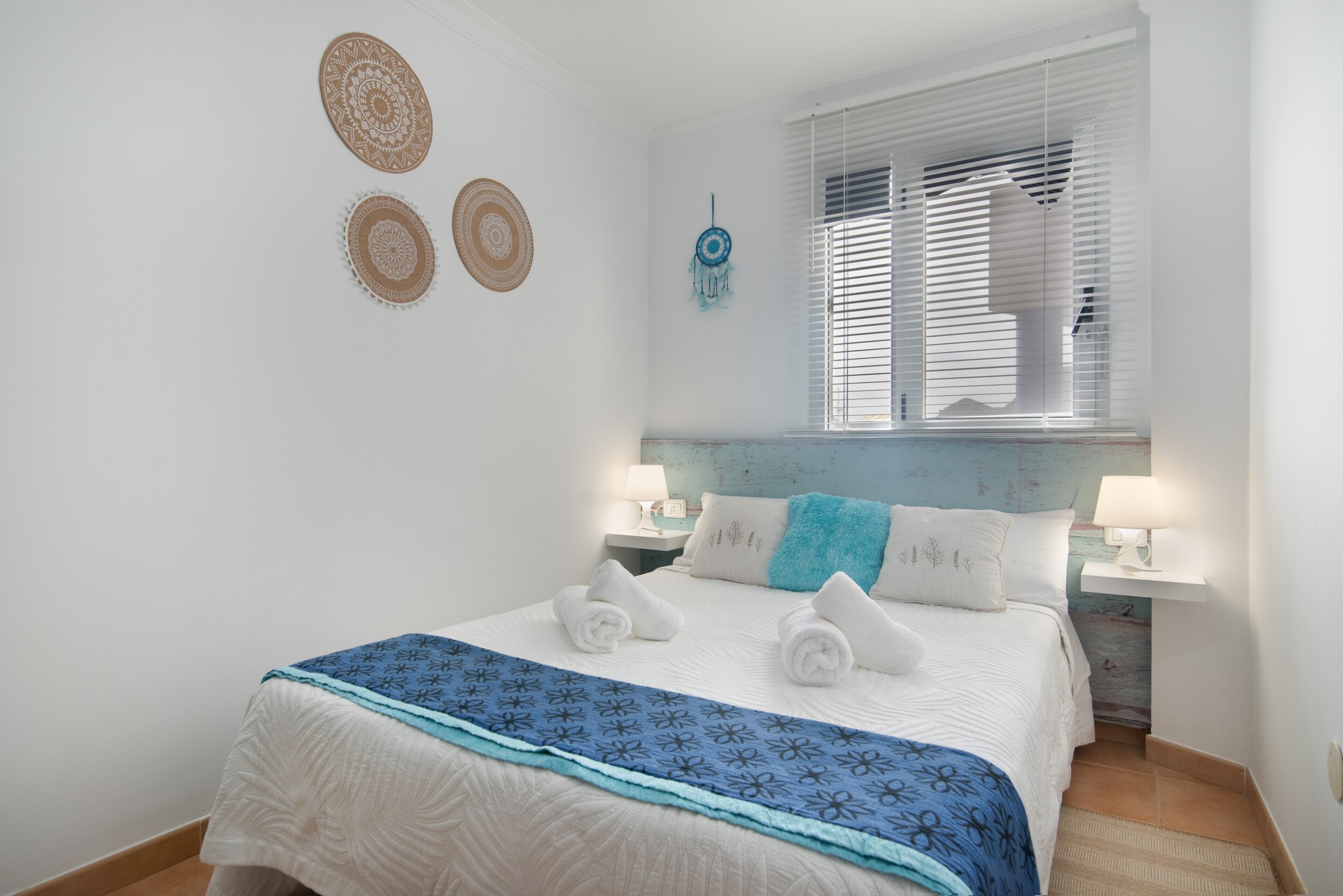 2 makuuhuonetta, silitysrauta/-lauta, ilmainen Wi-Fi, vuodevaatteet