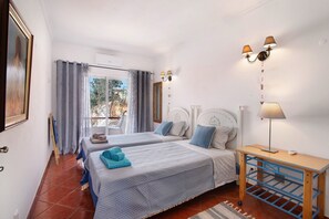 3 habitaciones, tabla de planchar con plancha y wifi gratis 