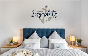 2 bedrooms, iron/ironing board, travel crib, free WiFi - Stunning home in Olpenitz with sauna (Olpenitz)