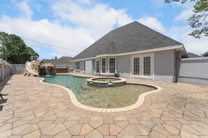 Piscina externa