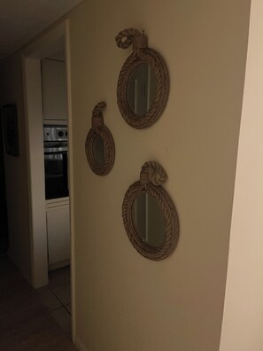 Interior - Cozy 2-bedroom condo with AC and WiFi in charming Myrtle Beach! (Myrtle Beach)