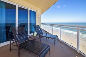 Property grounds - Ocean Vistas 1009 Oceanfront 3BD/3BA Condo with huge SE balcony. (Daytona Beach)