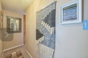 Interior - Home in Hobart - Roxbury Near Skiing and Weddings. (Hobart)