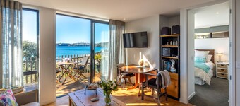 Wavesong - Private Spa Unit Above Onetangi