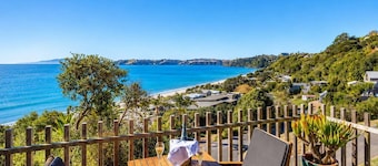Wavesong - Private Spa Unit Above Onetangi