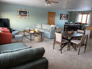 Living area - Home Away From Home (Dubois)
