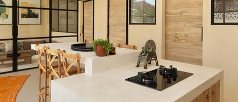 Superior Villa, 2 Bedrooms, Pool View | Private kitchen