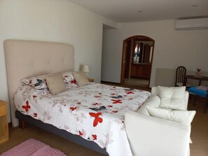 Superior Single Room, Garden View | Free WiFi