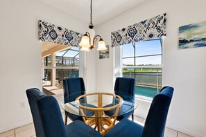 Interior - Spacious 5-bedroom house with south facing pool and spa (Kissimmee)