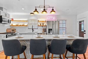 Fridge, microwave, oven, stovetop - Hollywood Vibe Cottage | Game Rm | Near Rainy St. (Austin)