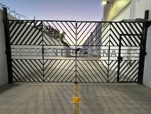Welcome to Biamente, where a secure entrance sets the tone for a peaceful stay.
