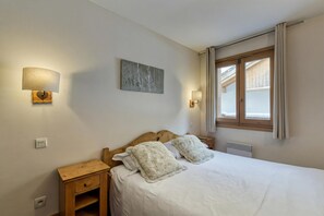 2 soverom og sengetøy