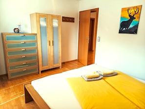 3 bedrooms, WiFi