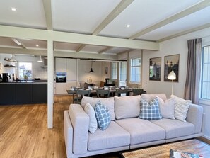 TV, fireplace - Melvill by Interhome (Dittishausen)