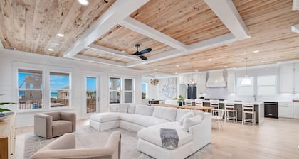 New Luxury 30A Retreat! - 11BR/13BA -Private Pool, Rooftop Lounge, Golf Cart Inc