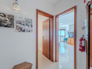 Interior - Excellent seafront & seaview by Interhome (Armação de Pêra)