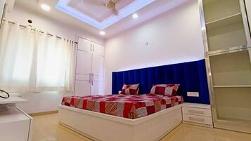 3 chambres, draps fournis