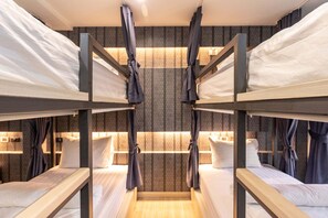 In-room safe, blackout curtains, soundproofing