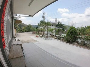 Terrace/patio - Little girl's home (Puli)
