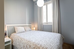 2 Schlafzimmer, Bügeleisen/Bügelbrett, kostenloses WLAN