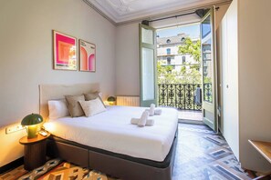 2 chambres, fer et planche à repasser, accès Internet, draps fournis