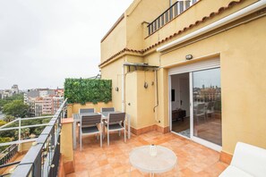 Outdoor dining - SA2PCT1050 - Fantastic 2BR next to Arc de Triomf (Barcelona)