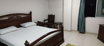 Deluxe Room | 1 bedroom, free WiFi