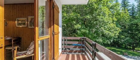 Family Apartment, 1 Bedroom, Balcony (Alme Suites near Slopes of Campo) | Balcony