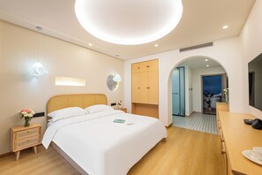 Double Room, Balcony, Mountain View | 1 bedroom, blackout curtains, free WiFi
