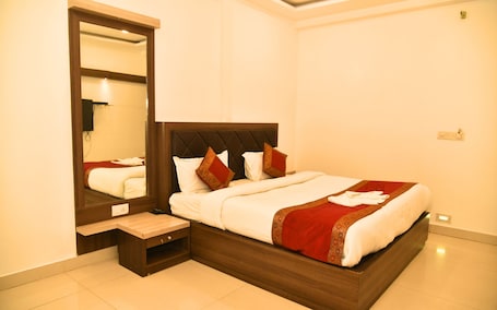 Room. Hotel MM Continental