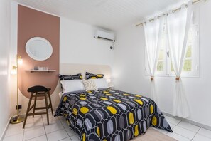 2 dormitoris, planxa i posts de planxar, wifi i roba de llit