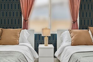 5 quartos, ferros/tábuas de passar roupa, berço de viagem, Wi-Fi