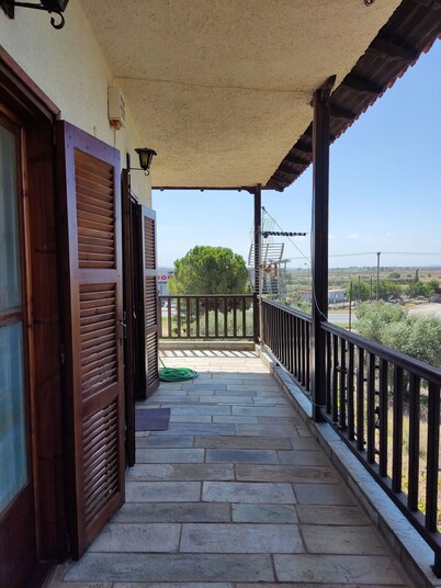 Psakoudia old olive trees apartment 50 m2 with 2 bedrooms and sea view