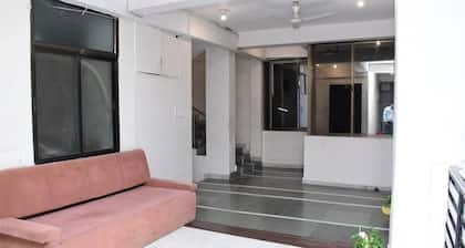 White Pearl - Jabalpur
