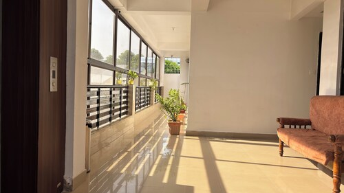 White Pearl - Jabalpur