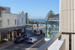 Property grounds - Luxury living in the heart of Bondi Beach (Bondi Beach)