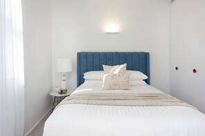 1 chambre, fer et planche Ă repasser, Wi-Fi, draps fournis